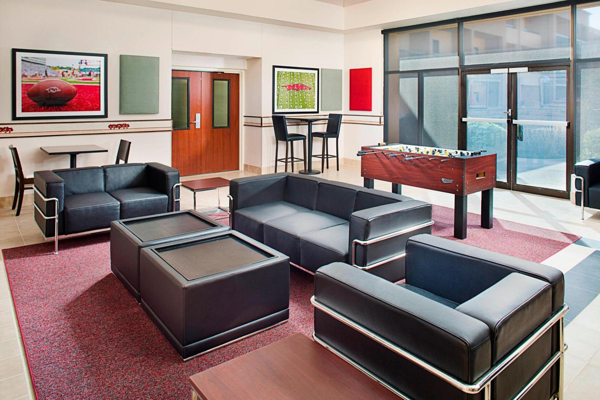 คอร์ตยาร์ด ลิตเทิลร็อก เวสท์ Hotel ลิตเติลร็อค ภายนอก รูปภาพ