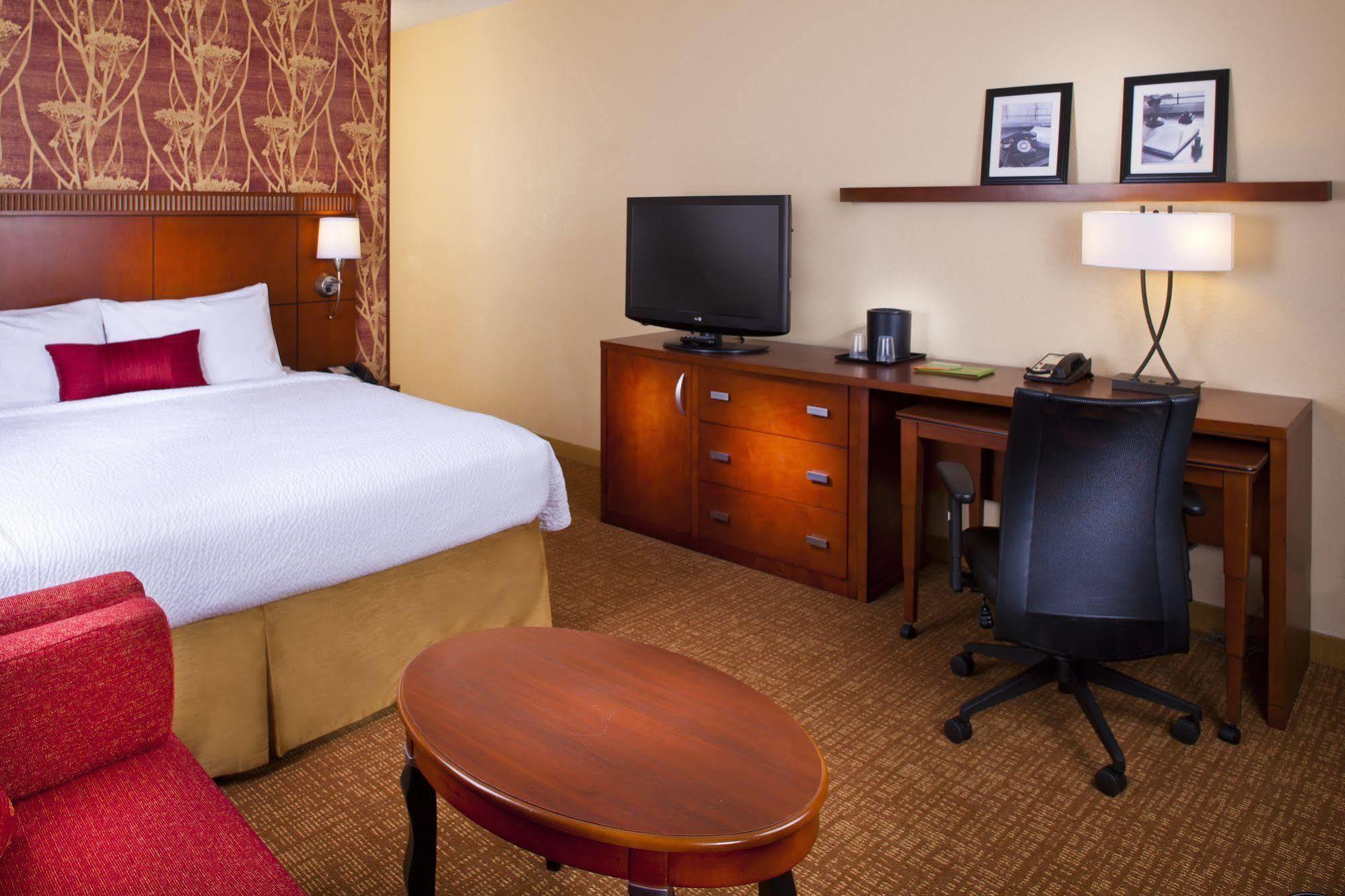 คอร์ตยาร์ด ลิตเทิลร็อก เวสท์ Hotel ลิตเติลร็อค ภายนอก รูปภาพ
